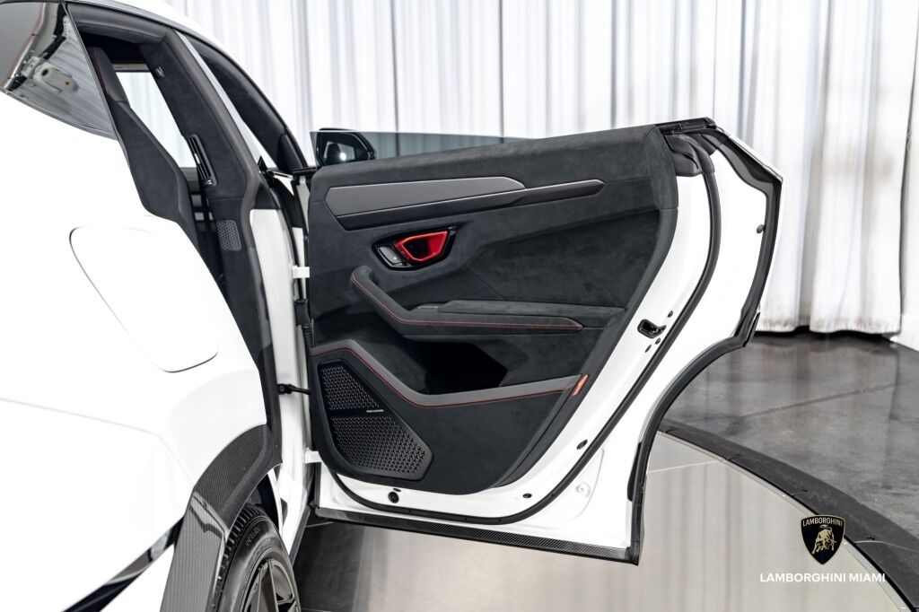 2023 Lamborghini Urus Performante North Miami Beach FL