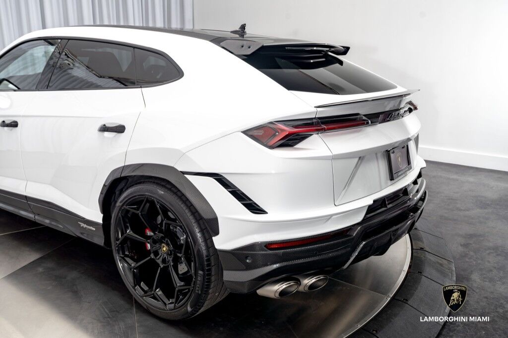 2023 Lamborghini Urus Performante North Miami Beach FL