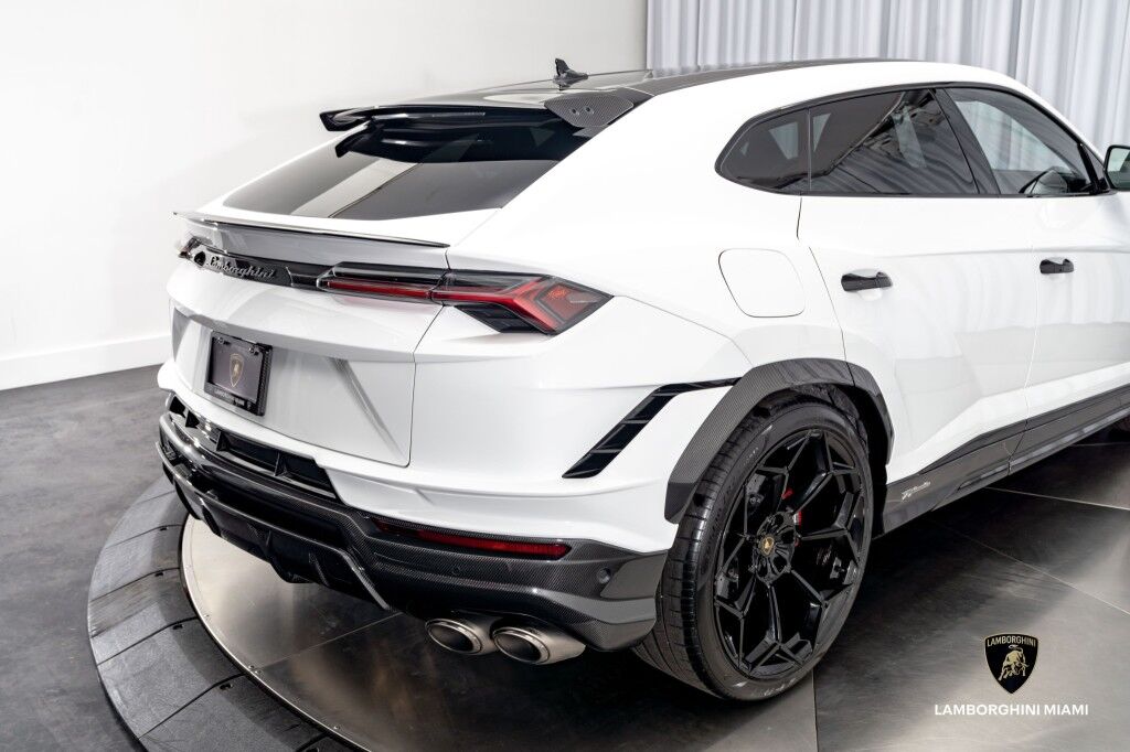 2023 Lamborghini Urus Performante North Miami Beach FL