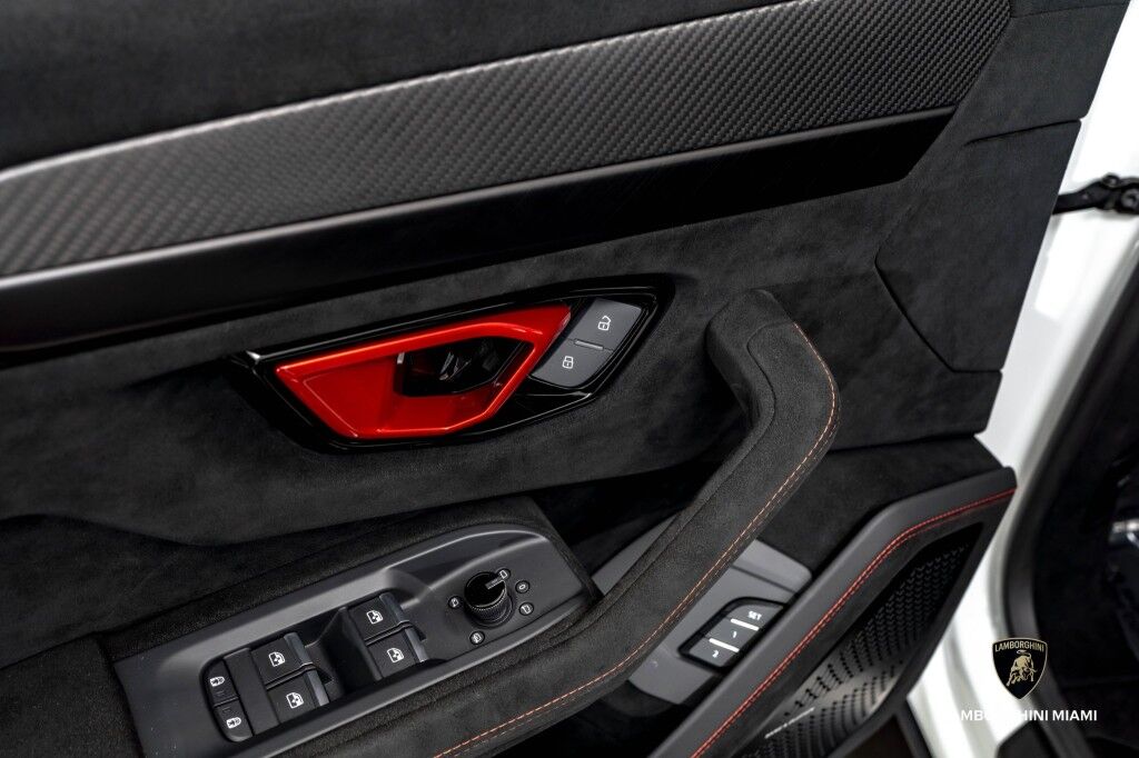 2023 Lamborghini Urus Performante North Miami Beach FL