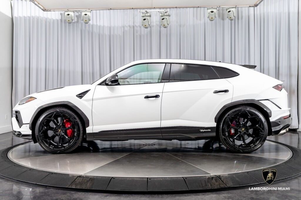 2023 Lamborghini Urus Performante North Miami Beach FL