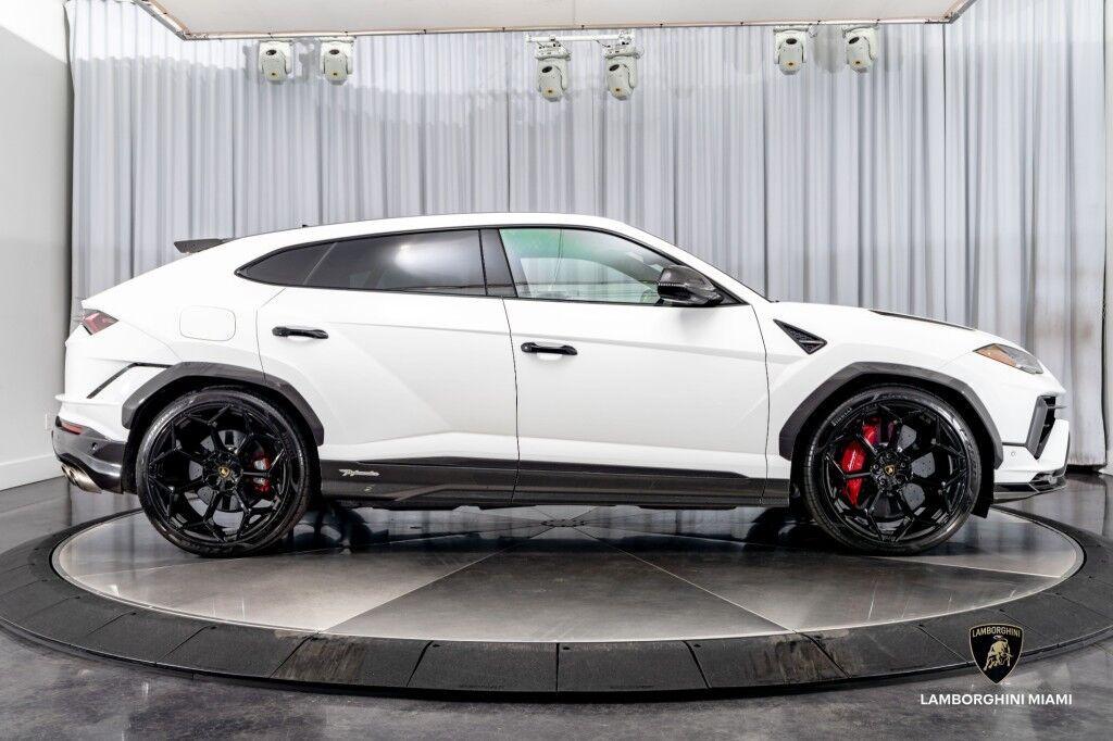 2023 Lamborghini Urus Performante North Miami Beach FL