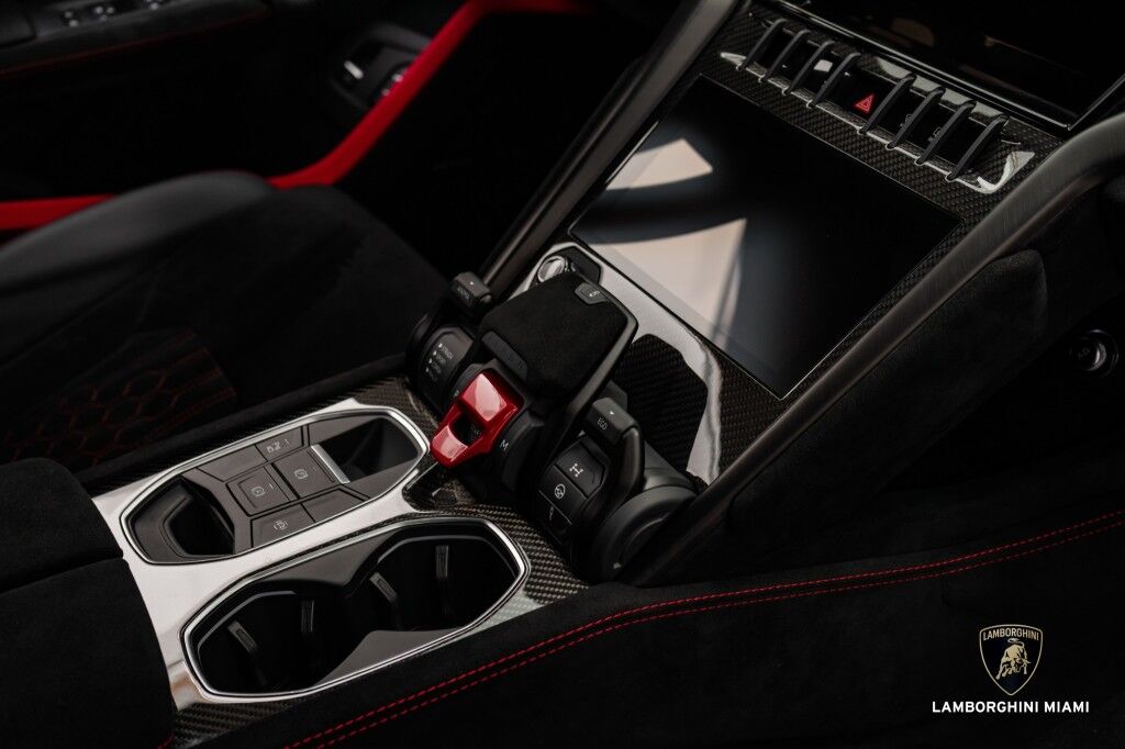 2023 Lamborghini Urus Performante North Miami Beach FL