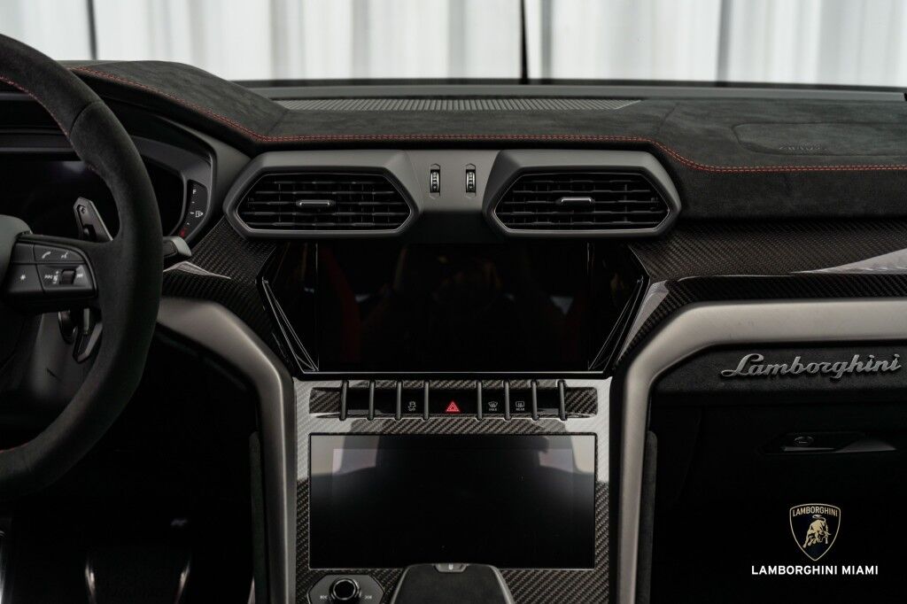 2023 Lamborghini Urus Performante North Miami Beach FL