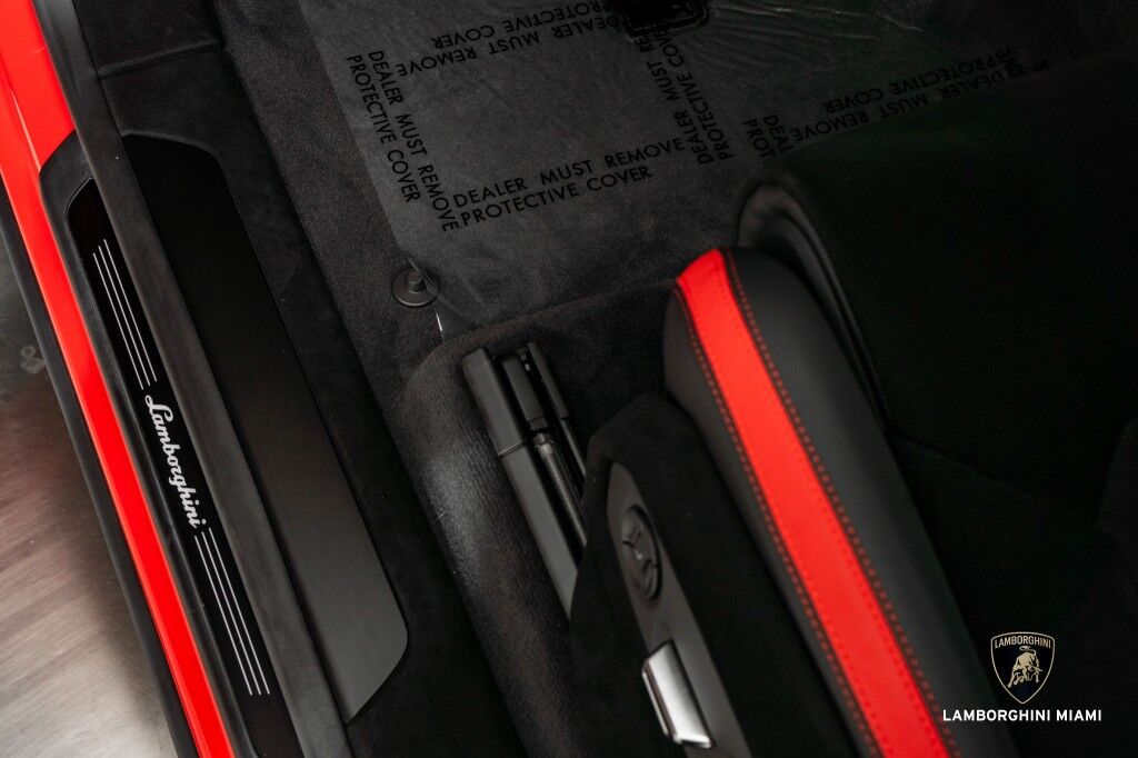 2023 Lamborghini Urus Performante North Miami Beach FL