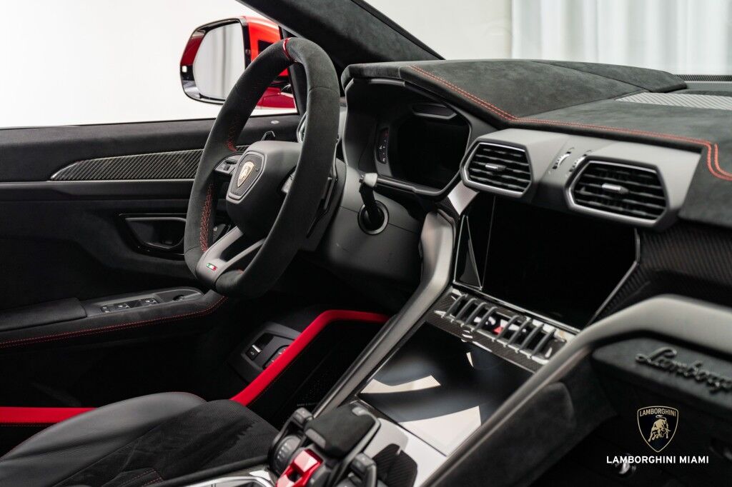 2023 Lamborghini Urus Performante North Miami Beach FL