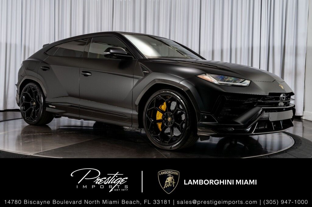2023 Lamborghini Urus Performante
