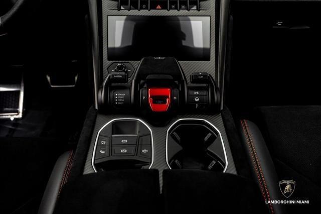 2023 Lamborghini Urus Performante North Miami Beach FL