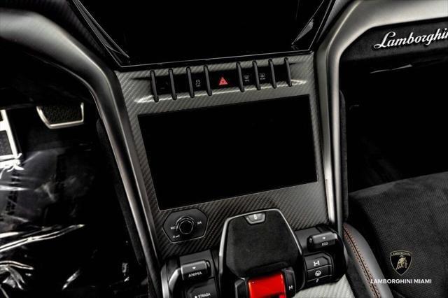 2023 Lamborghini Urus Performante North Miami Beach FL