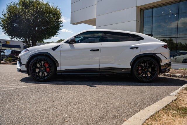 2023 Lamborghini Urus Performante Paramus NJ