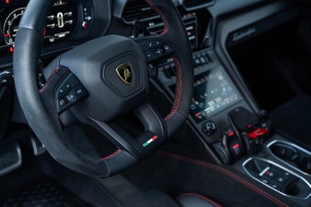 2023 Lamborghini Urus Performante Paramus NJ