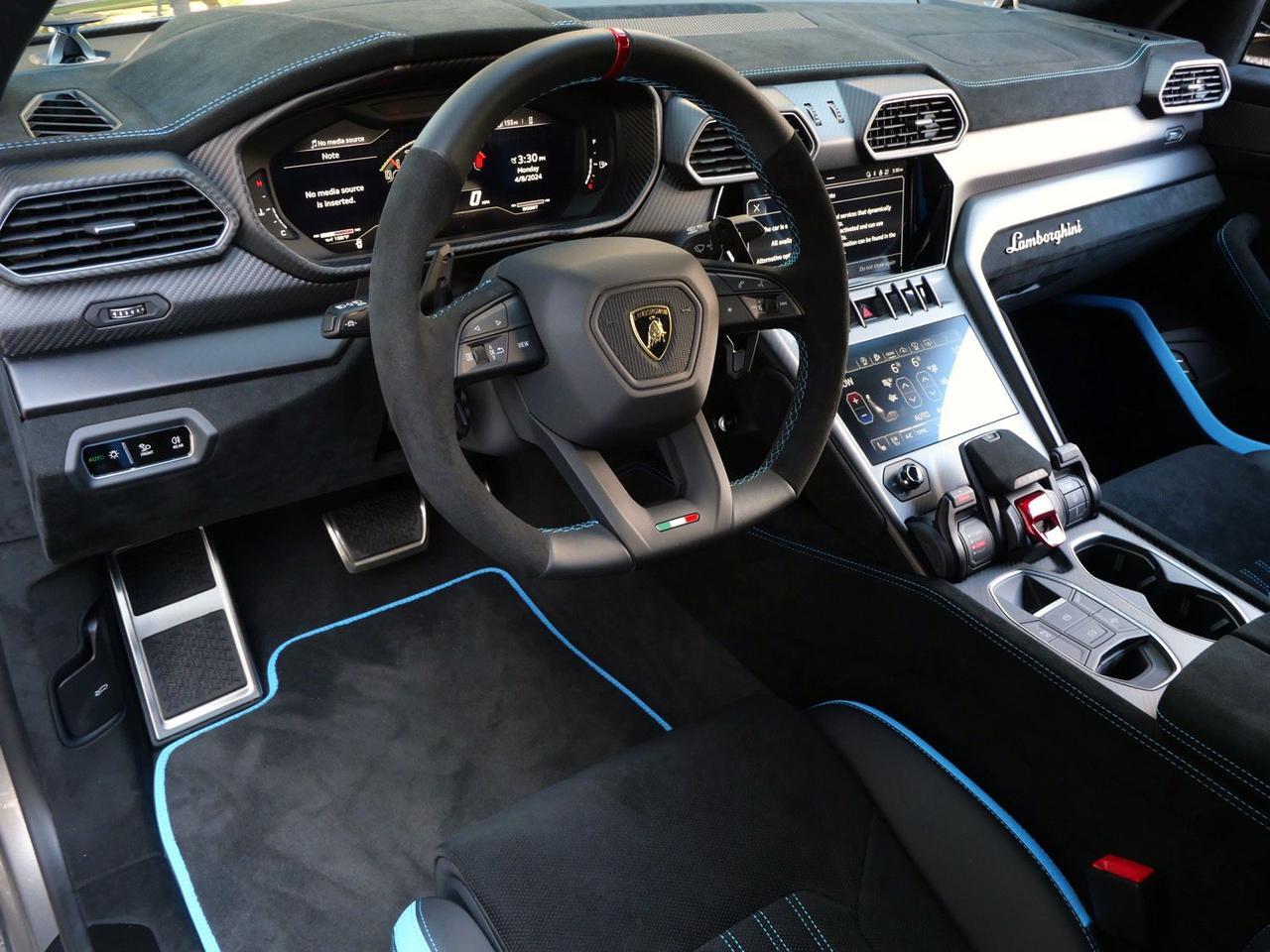 2023 Lamborghini Urus Performante Performante Lawrence KS