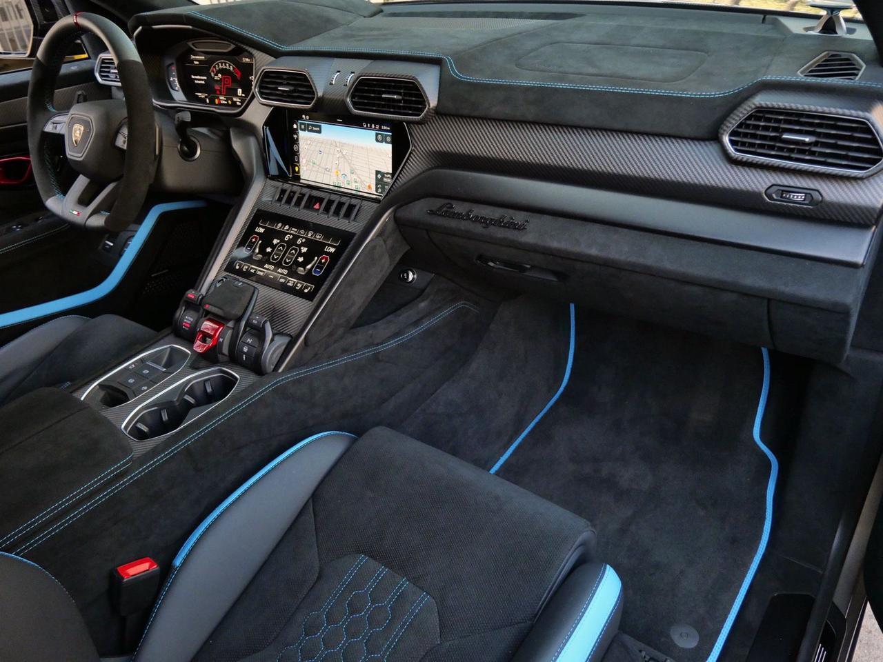 2023 Lamborghini Urus Performante Performante Lawrence KS