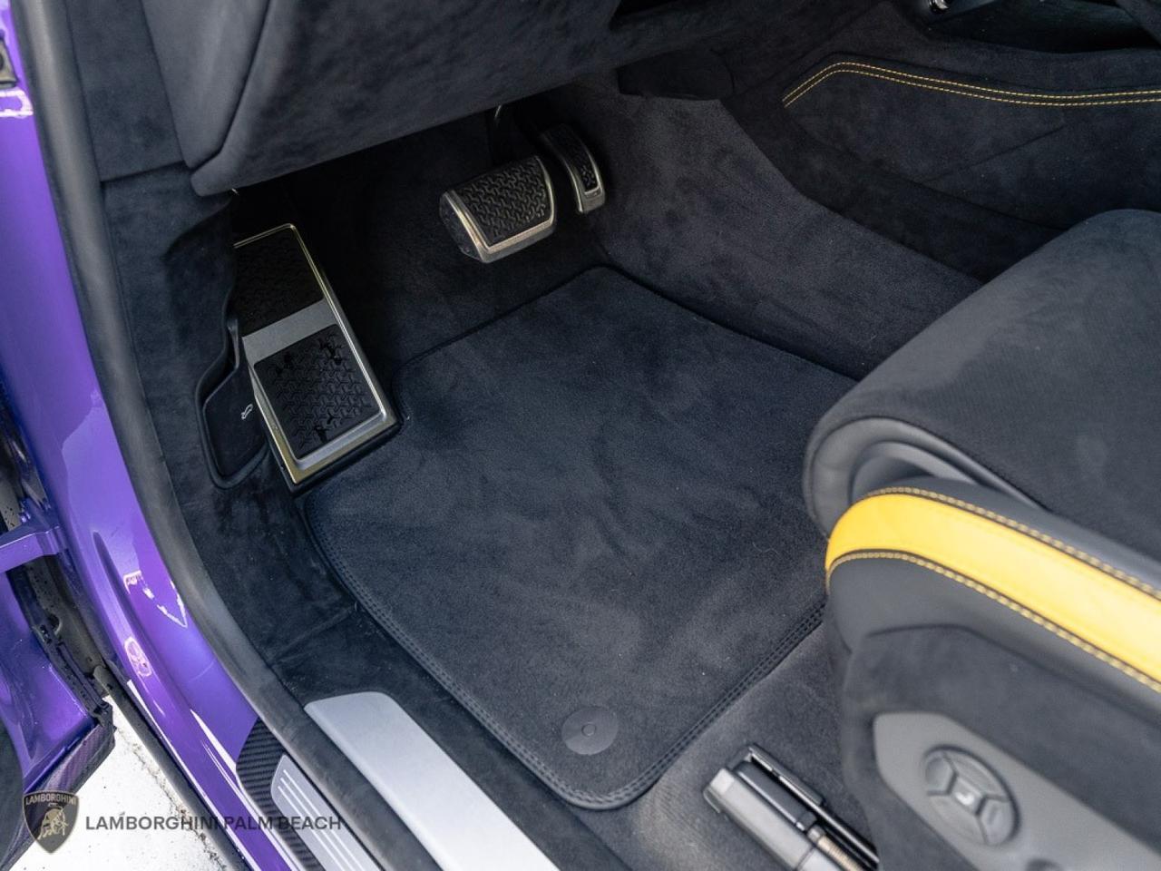 2023 Lamborghini Urus Performante West Palm Beach FL