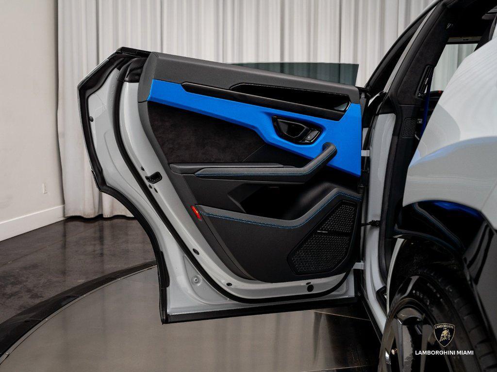 2023 Lamborghini Urus S AWD North Miami Beach FL