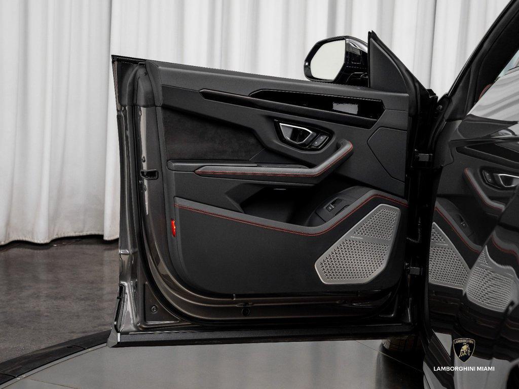 2023 Lamborghini Urus S AWD North Miami Beach FL