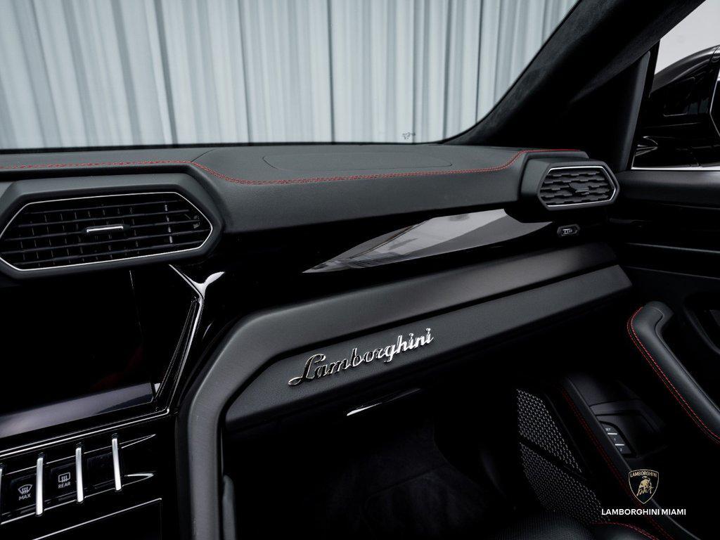 2023 Lamborghini Urus S AWD North Miami Beach FL