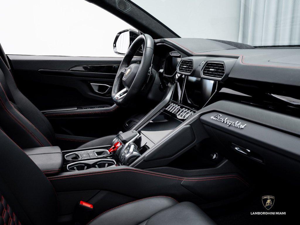 2023 Lamborghini Urus S AWD North Miami Beach FL