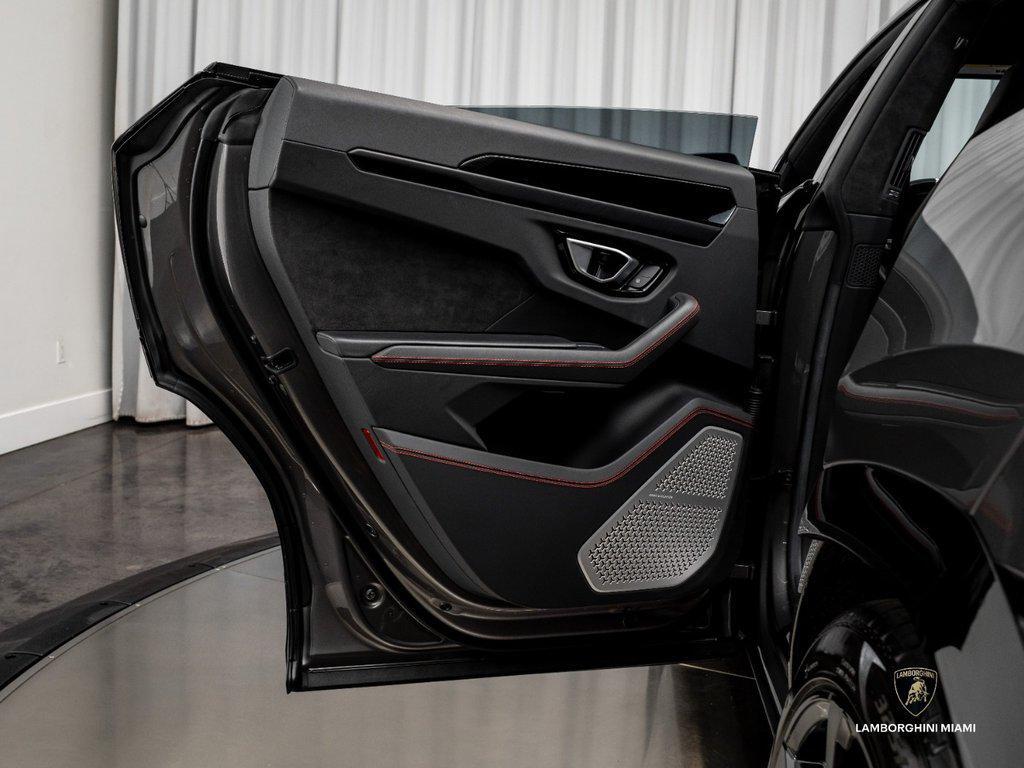 2023 Lamborghini Urus S AWD North Miami Beach FL