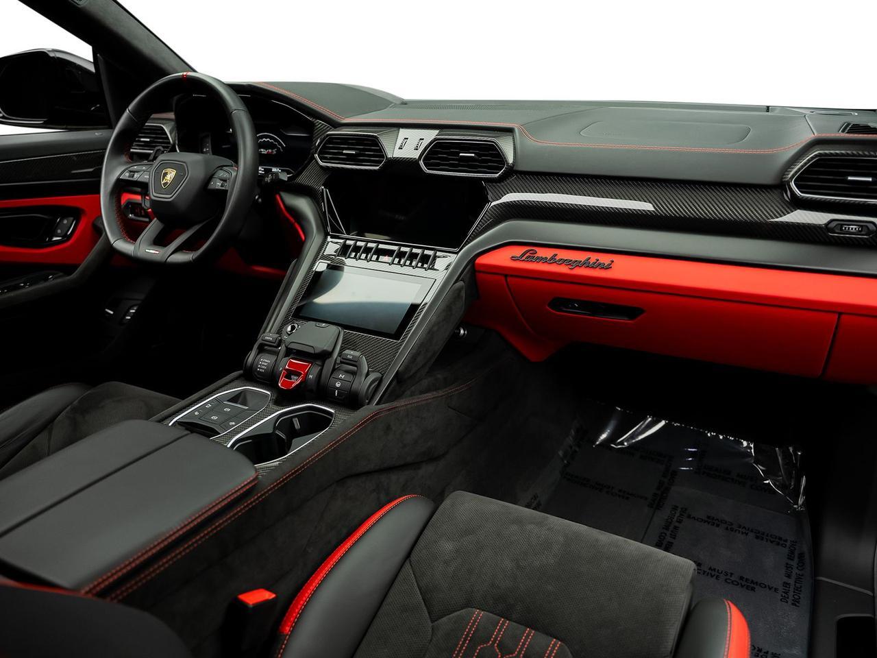 2023 Lamborghini Urus S