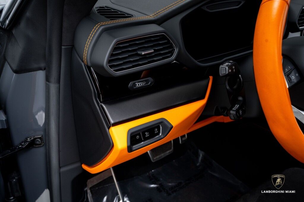 2023 Lamborghini Urus S North Miami Beach FL