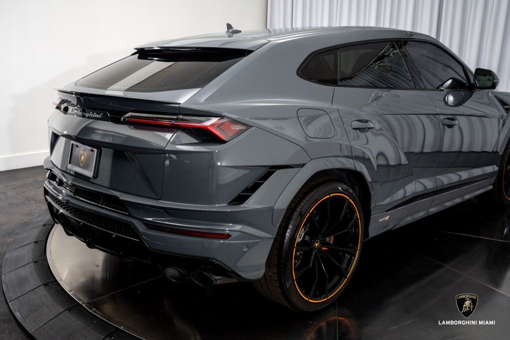 2023 Lamborghini Urus S North Miami Beach FL