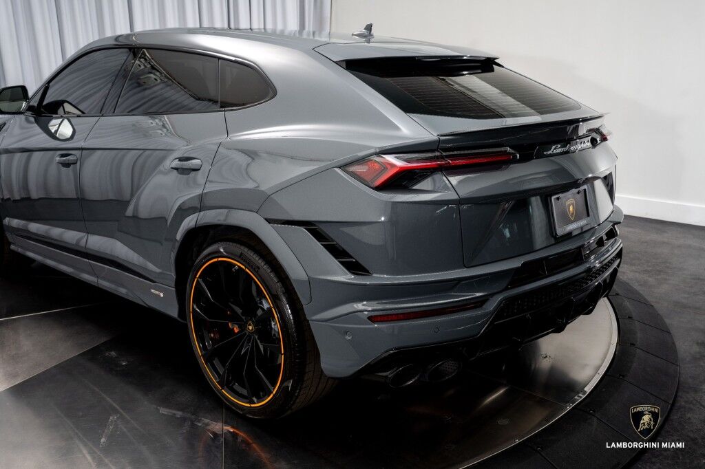 2023 Lamborghini Urus S North Miami Beach FL