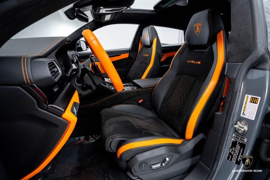 2023 Lamborghini Urus S North Miami Beach FL