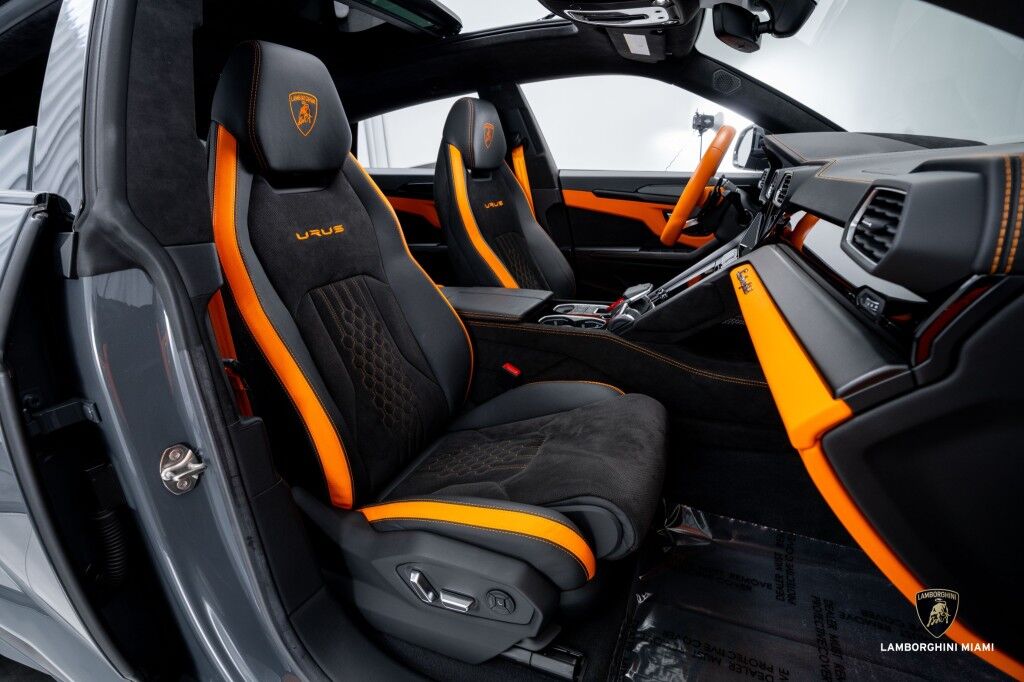 2023 Lamborghini Urus S North Miami Beach FL