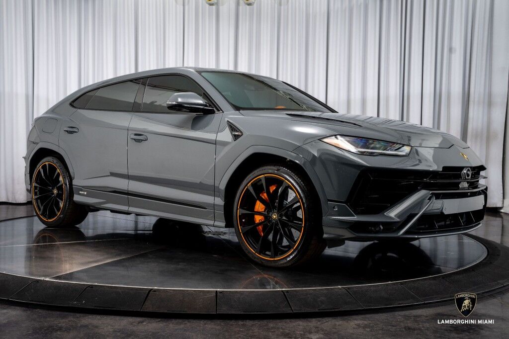 2023 Lamborghini Urus S North Miami Beach FL
