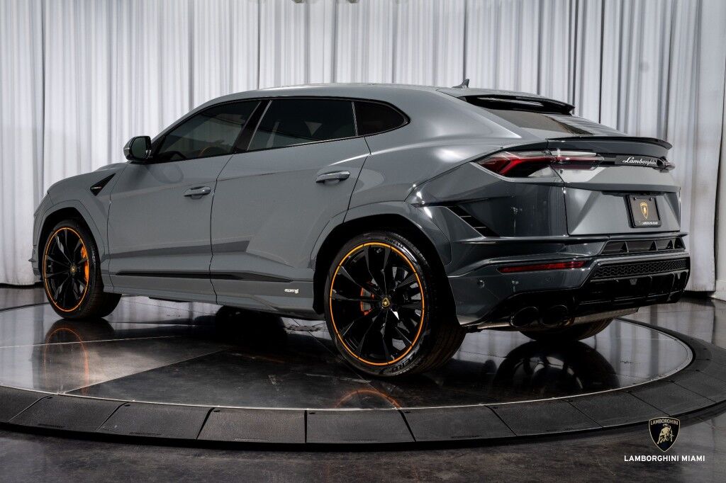 2023 Lamborghini Urus S North Miami Beach FL