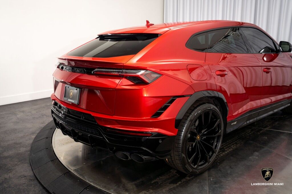 2023 Lamborghini Urus S North Miami Beach FL