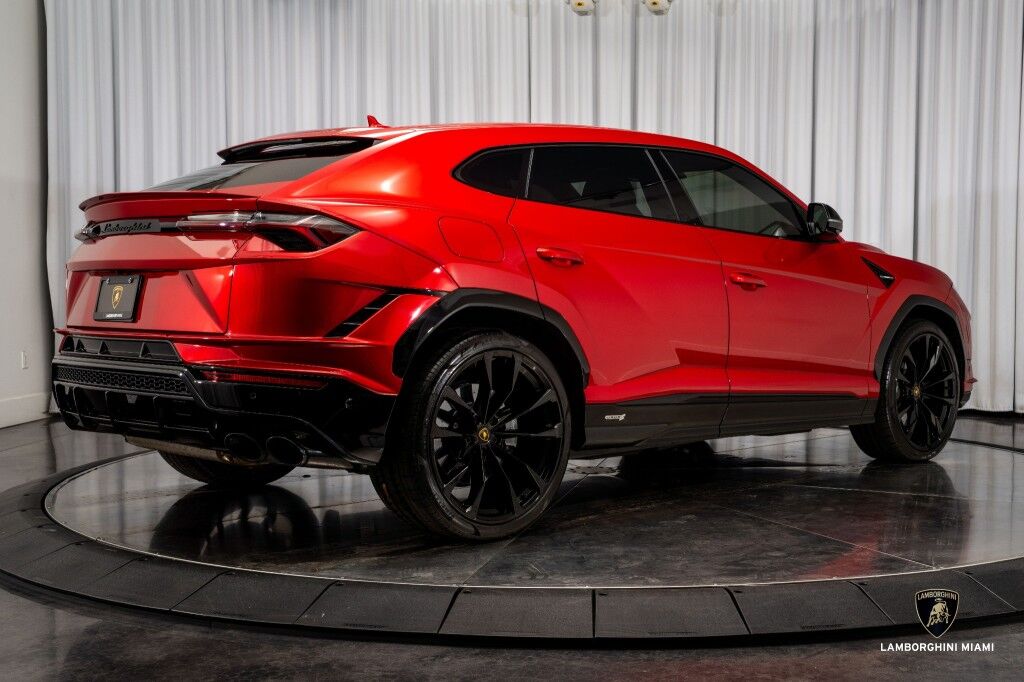 2023 Lamborghini Urus S North Miami Beach FL