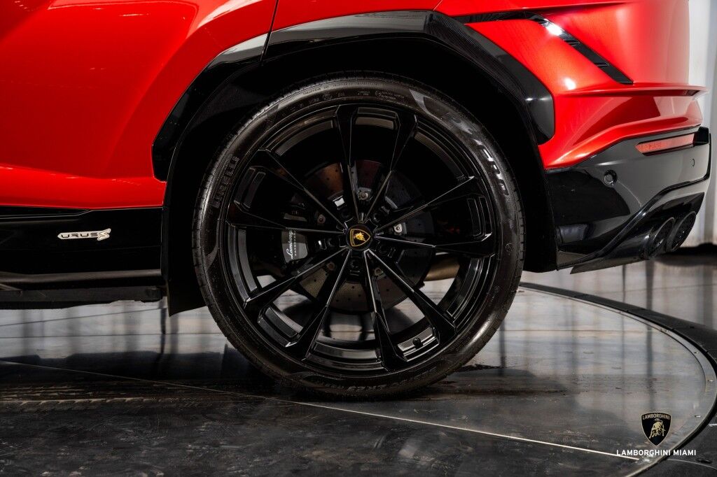 2023 Lamborghini Urus S North Miami Beach FL