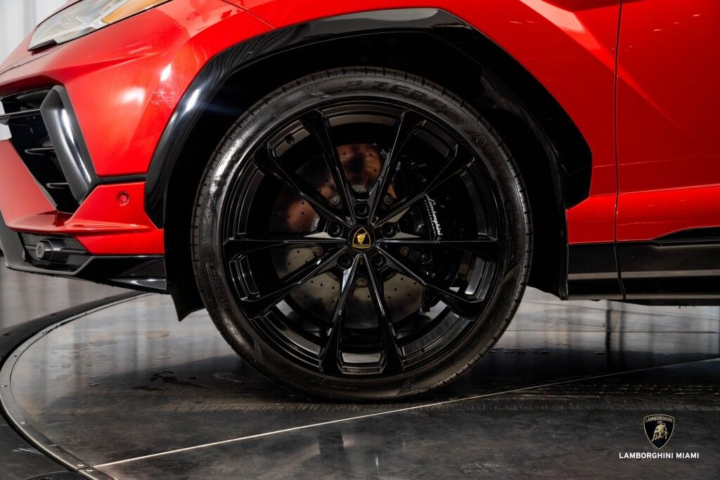 2023 Lamborghini Urus S North Miami Beach FL
