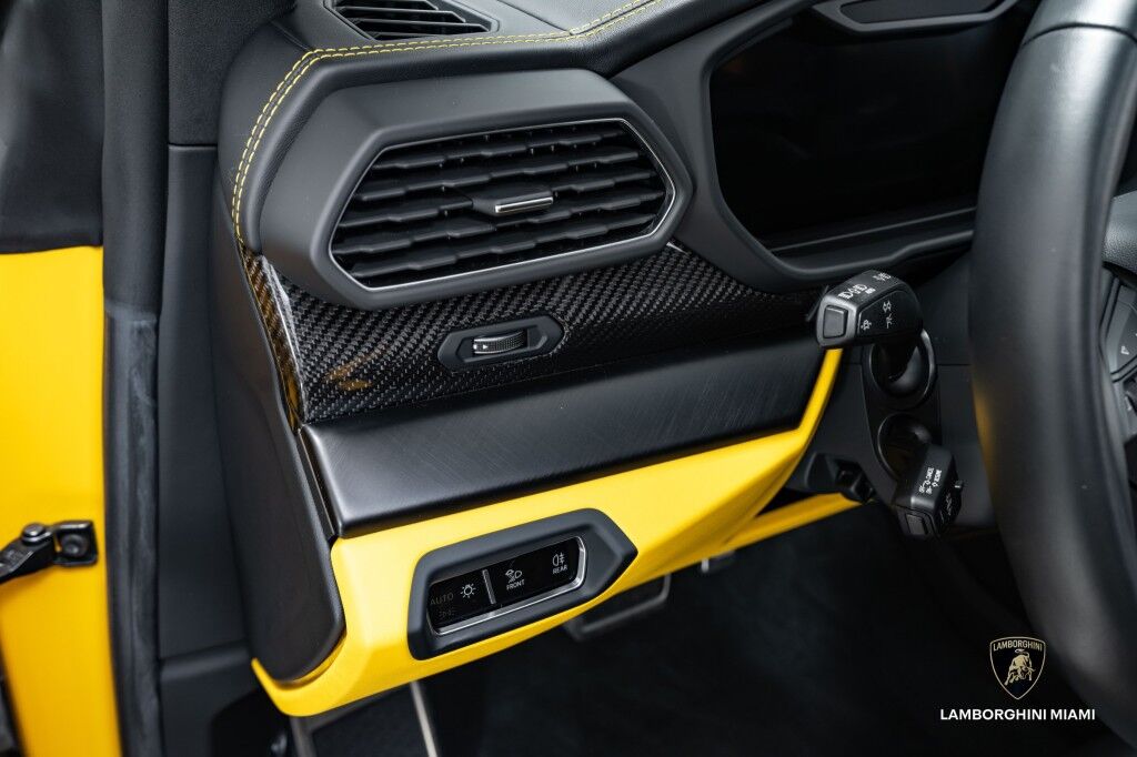 2023 Lamborghini Urus S North Miami Beach FL