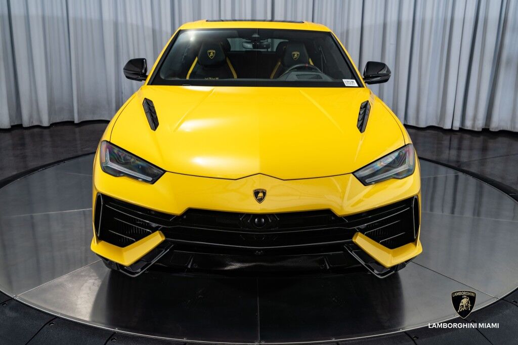 2023 Lamborghini Urus S North Miami Beach FL