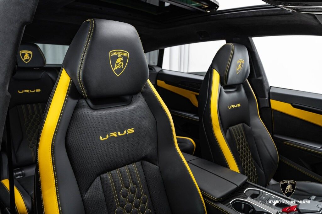 2023 Lamborghini Urus S North Miami Beach FL