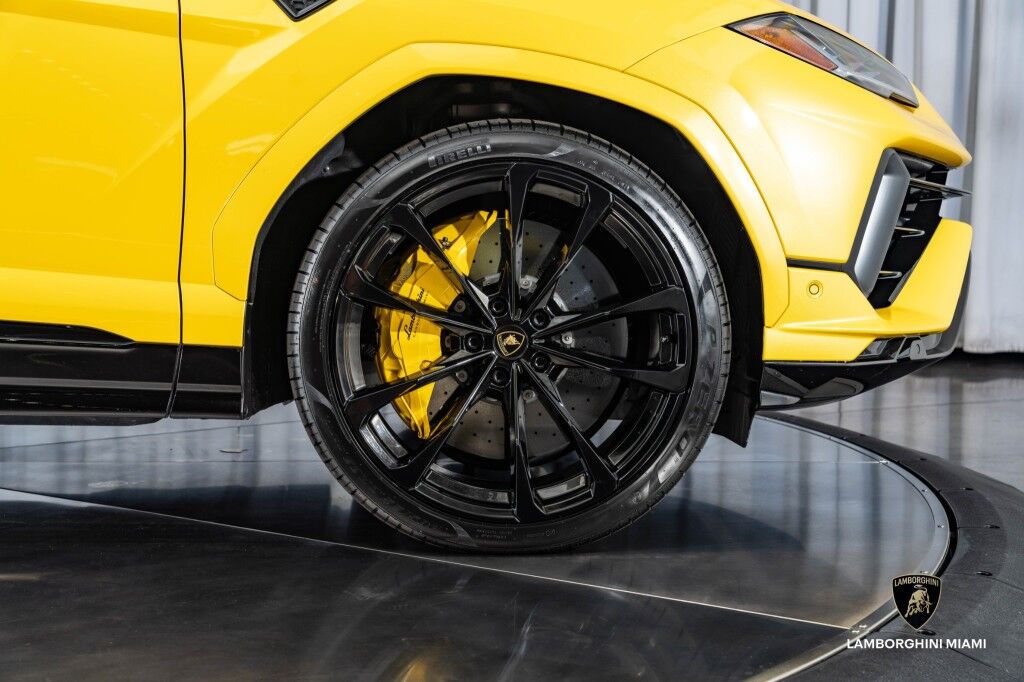 2023 Lamborghini Urus S North Miami Beach FL