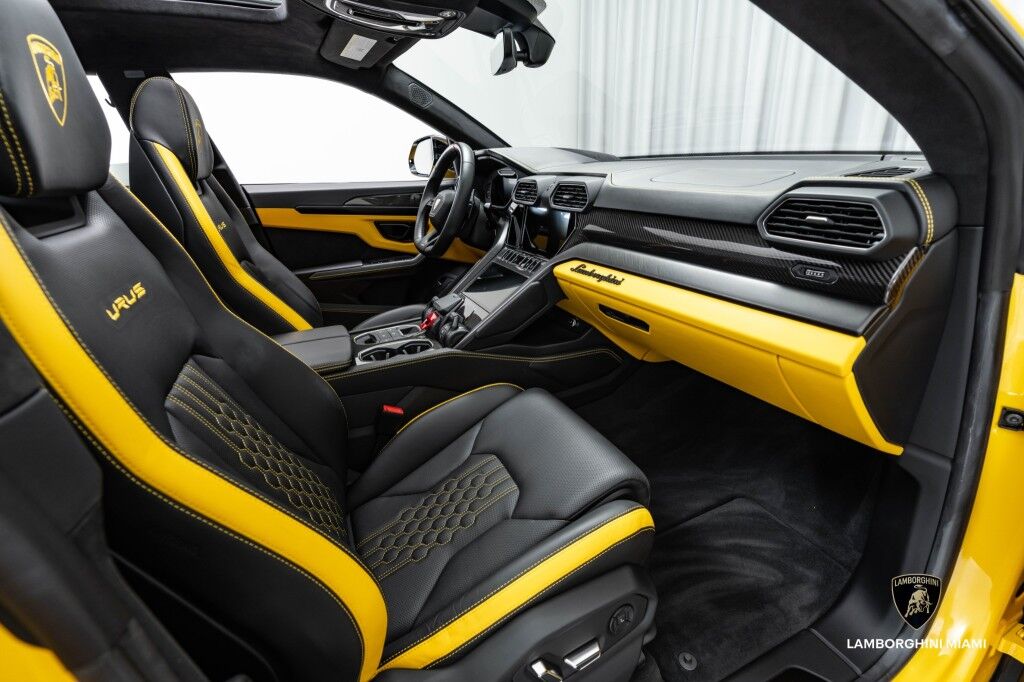2023 Lamborghini Urus S North Miami Beach FL