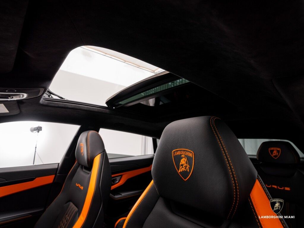 2023 Lamborghini Urus S North Miami Beach FL