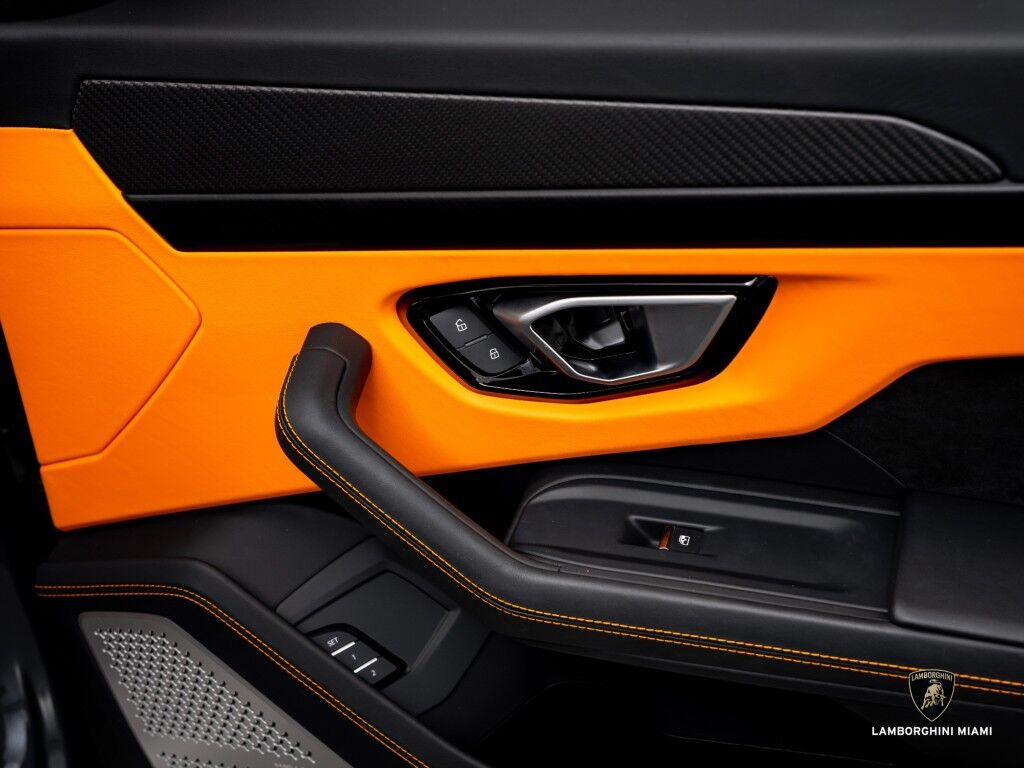 2023 Lamborghini Urus S North Miami Beach FL