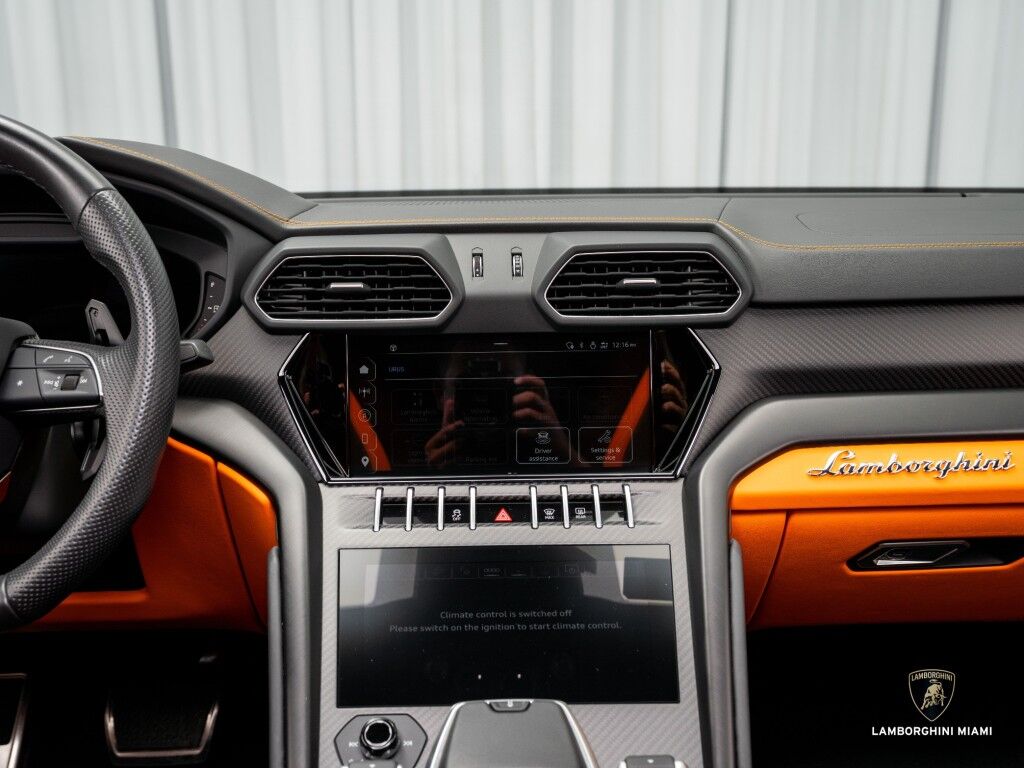2023 Lamborghini Urus S North Miami Beach FL