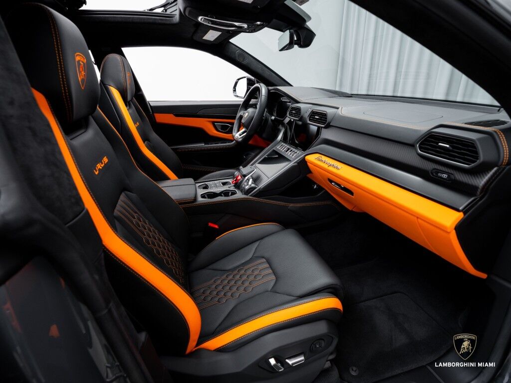 2023 Lamborghini Urus S North Miami Beach FL
