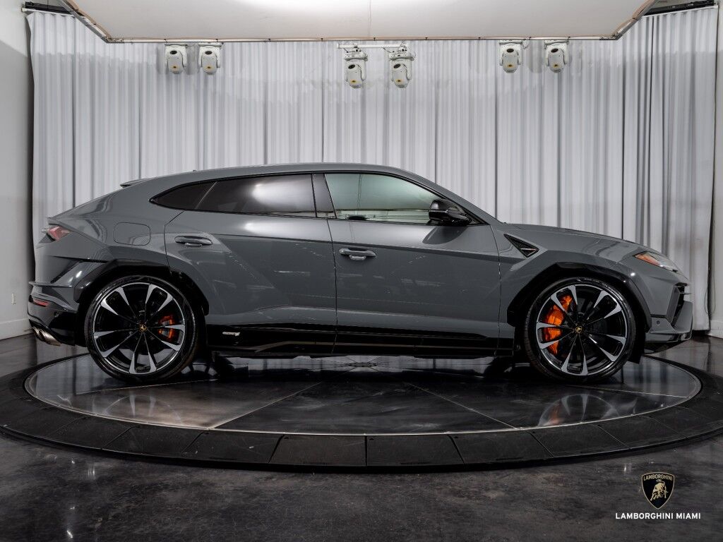 2023 Lamborghini Urus S North Miami Beach FL