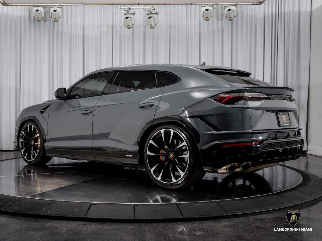2023 Lamborghini Urus S North Miami Beach FL