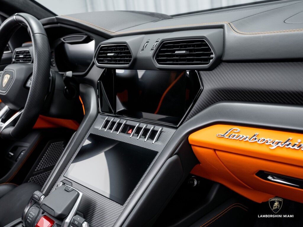 2023 Lamborghini Urus S North Miami Beach FL