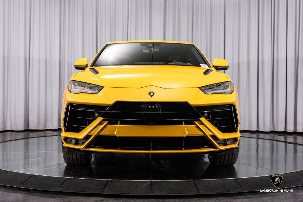 2023 Lamborghini Urus S North Miami Beach FL