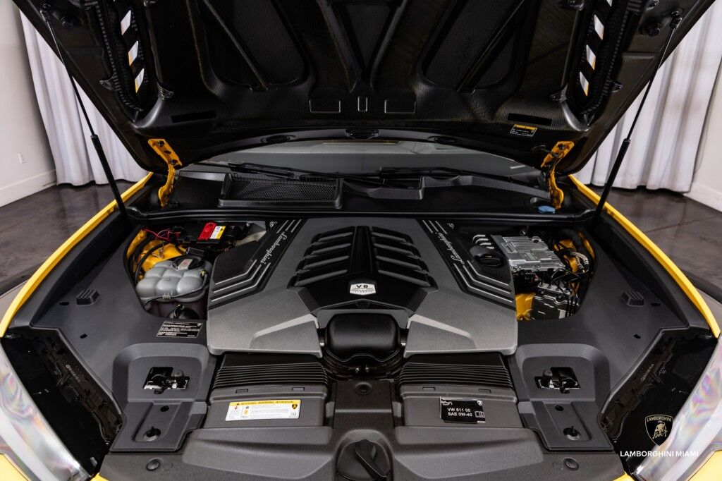 2023 Lamborghini Urus S North Miami Beach FL