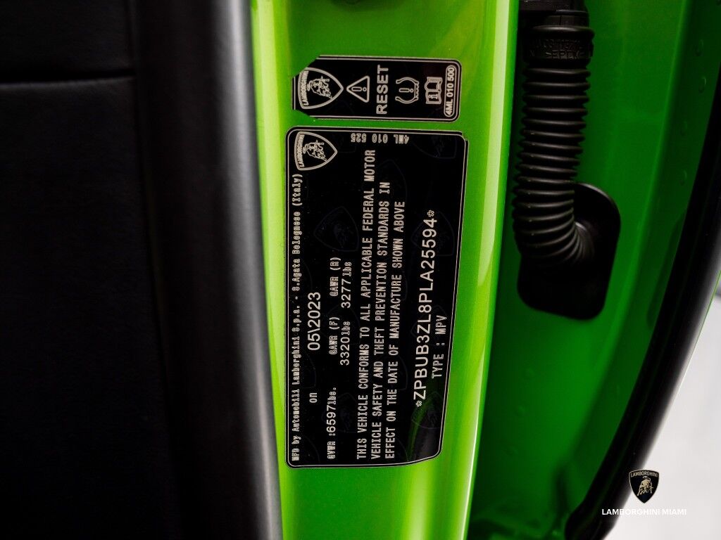 2023 Lamborghini Urus S North Miami Beach FL